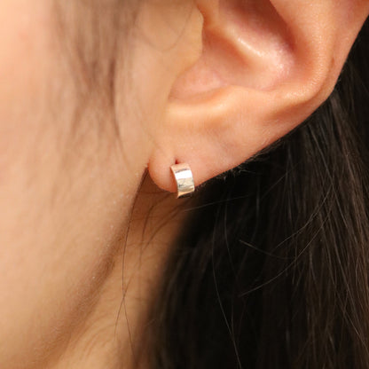 Bold Semi-Hoop Earrings-1
